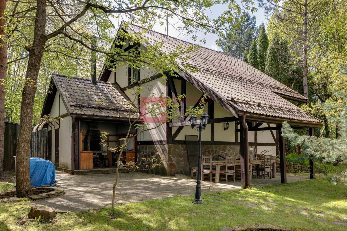 2-этажный коттедж 840 м² с отделкой