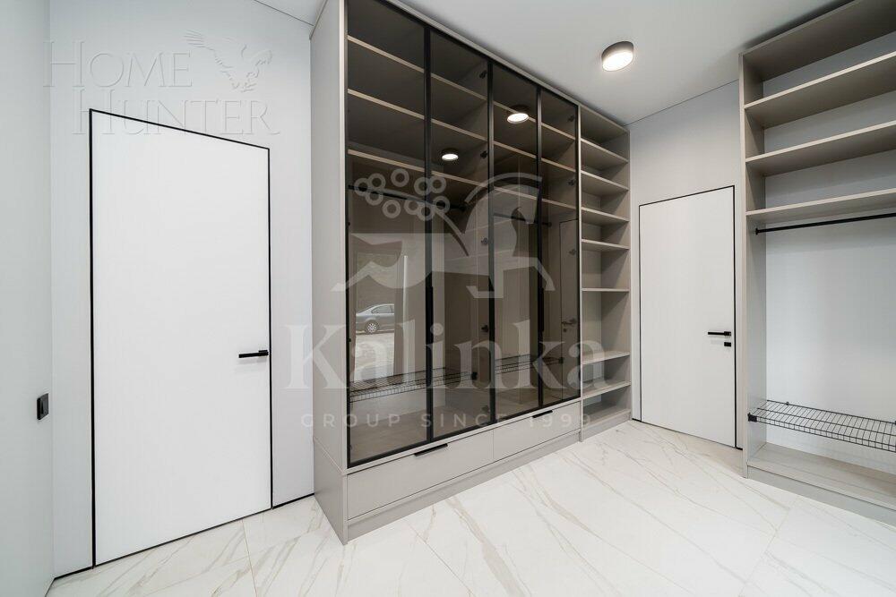 2-этажный коттедж 604 м² с отделкой