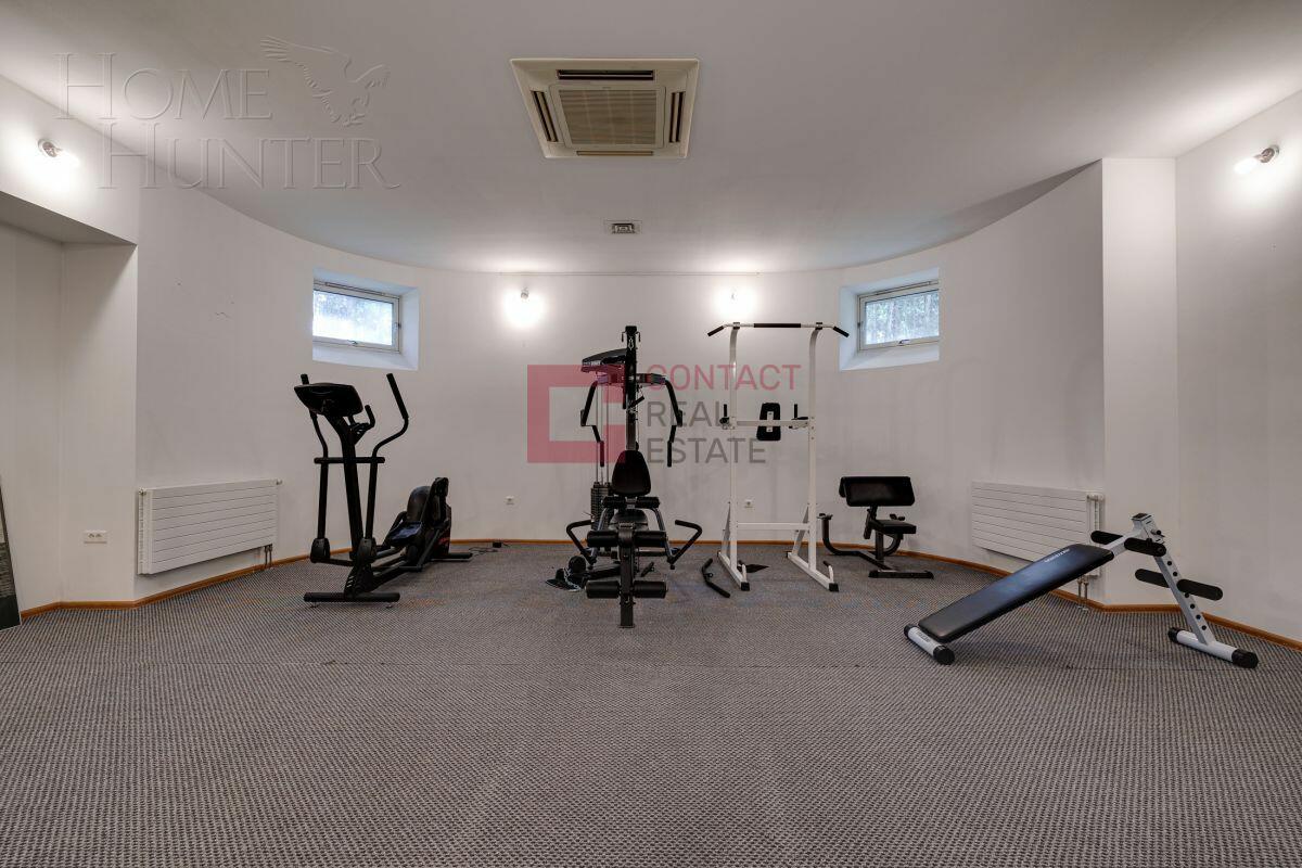 2-этажный коттедж 840 м² с отделкой