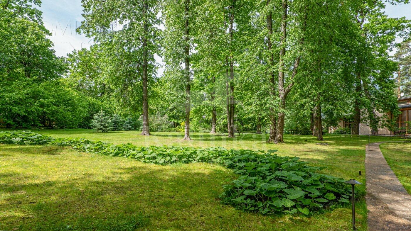 1-этажный коттедж 850 м² с отделкой