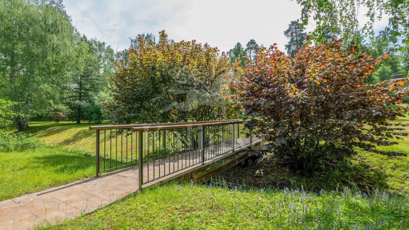 Участок 118 сот. в охраняемом поселке