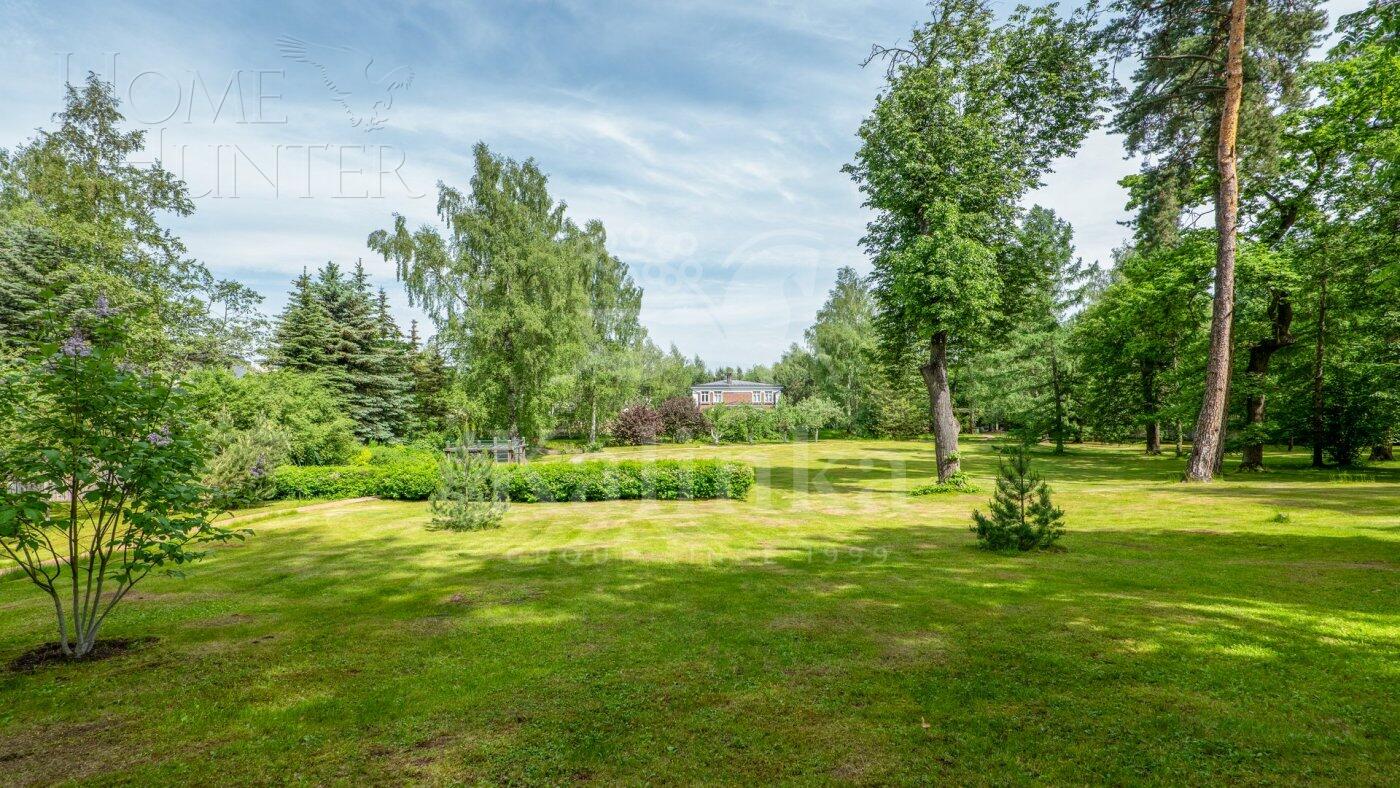 1-этажный коттедж 850 м² с отделкой