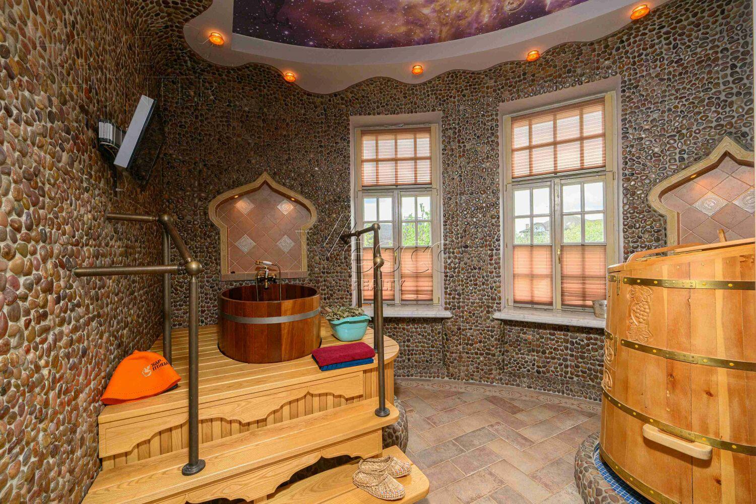 3-этажный коттедж 1 778 м² с отделкой