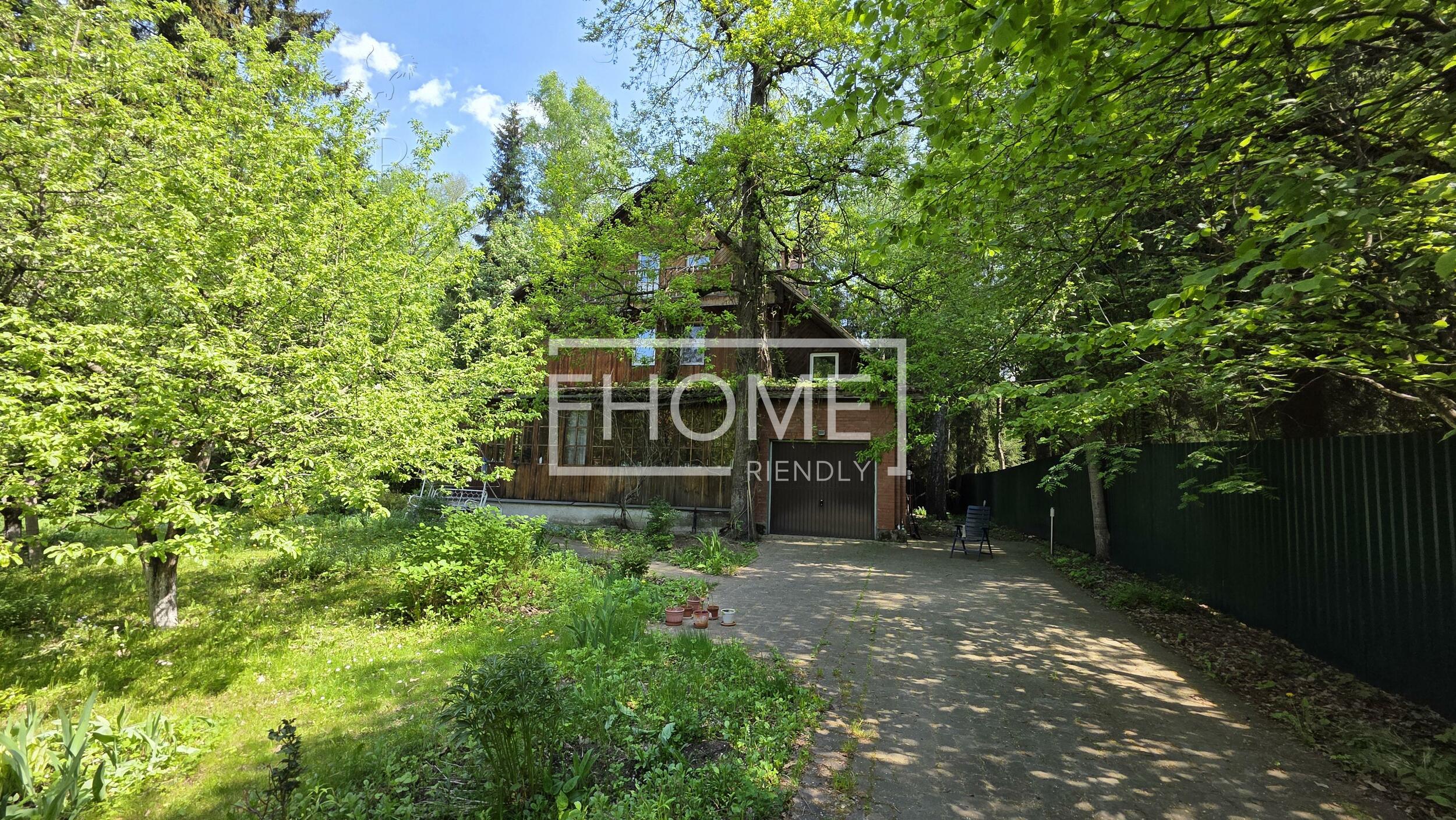 3-этажный коттедж 278.8 м² с отделкой