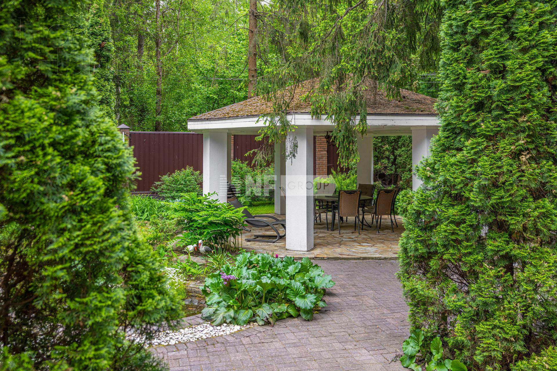 2-этажный коттедж 440 м² с отделкой