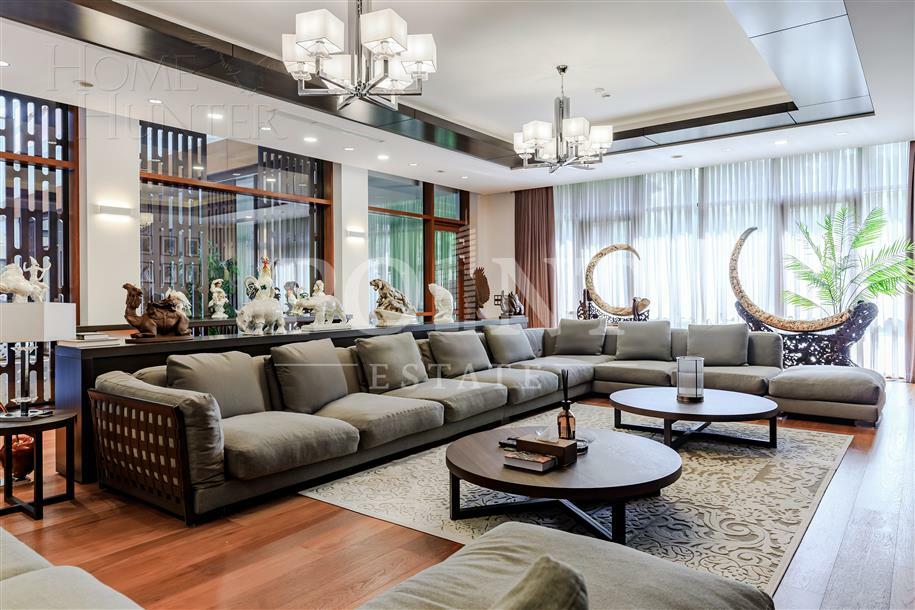 2-этажный коттедж 1 885 м² с отделкой