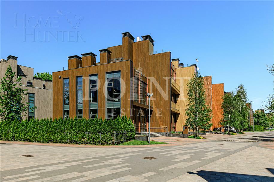 3-этажный таунхаус 240 м² без отделки