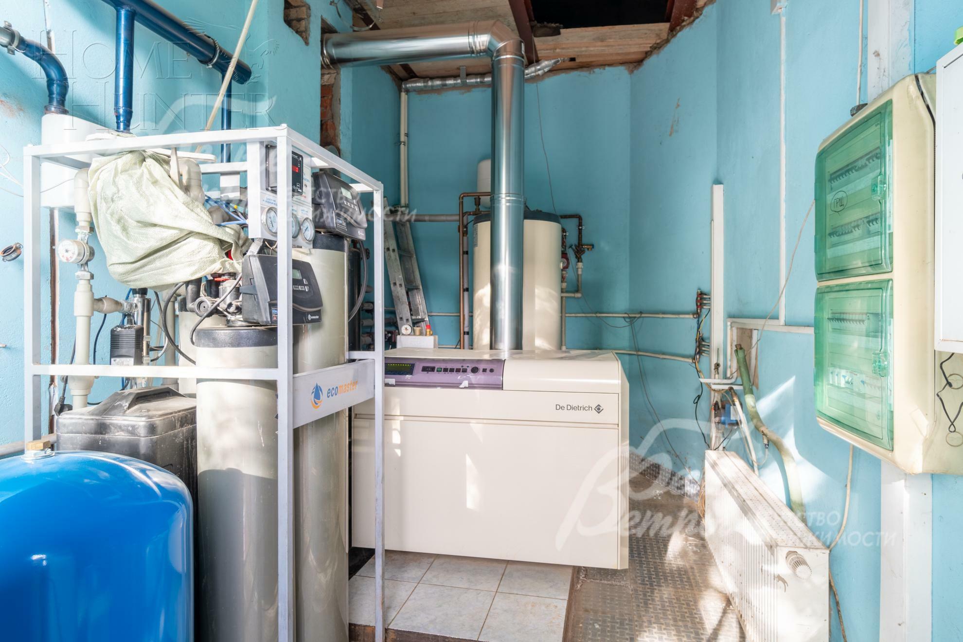 2-этажный коттедж 758.3 м² с отделкой