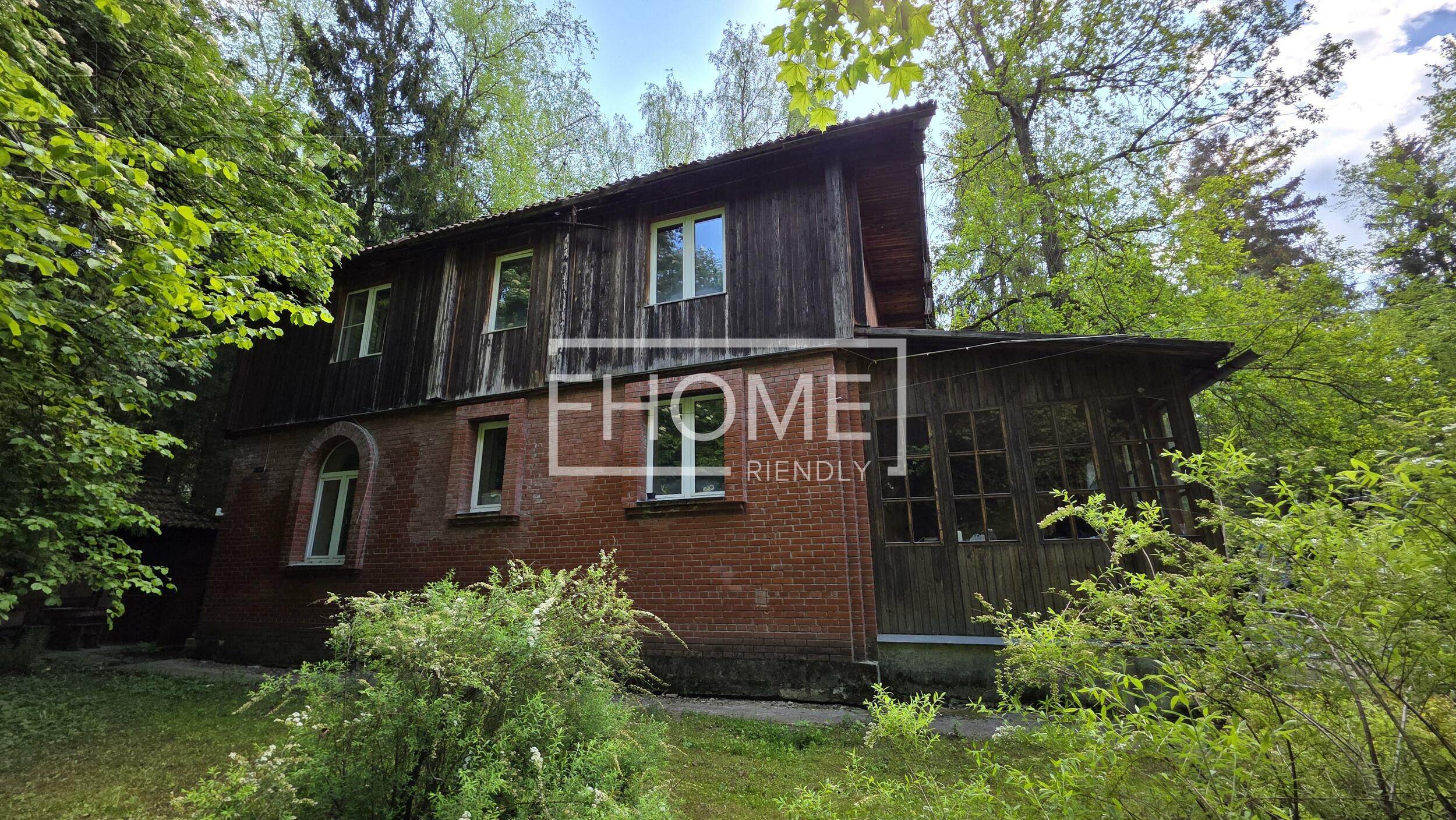 3-этажный коттедж 278.8 м² с отделкой