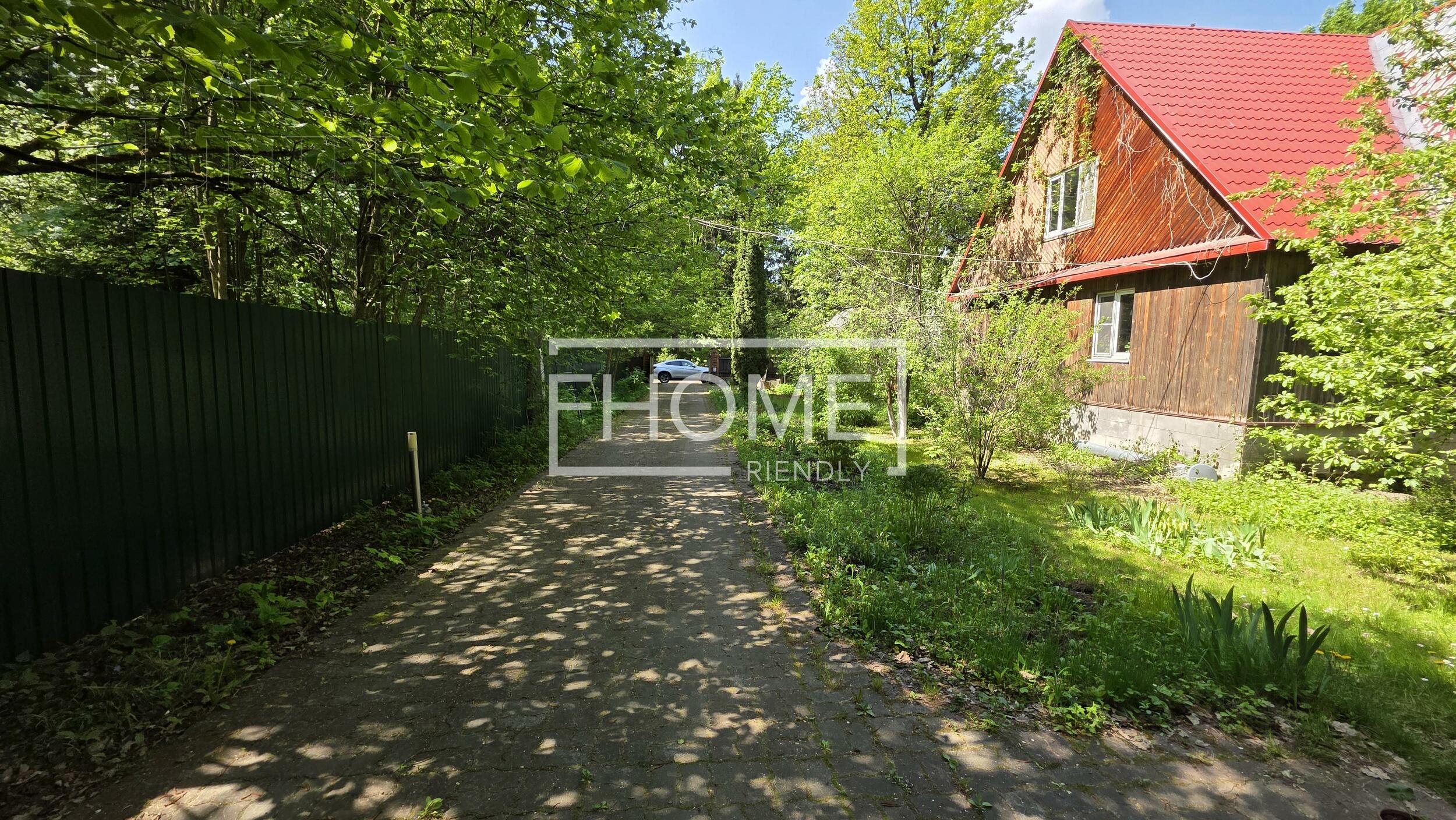 3-этажный коттедж 278.8 м² с отделкой