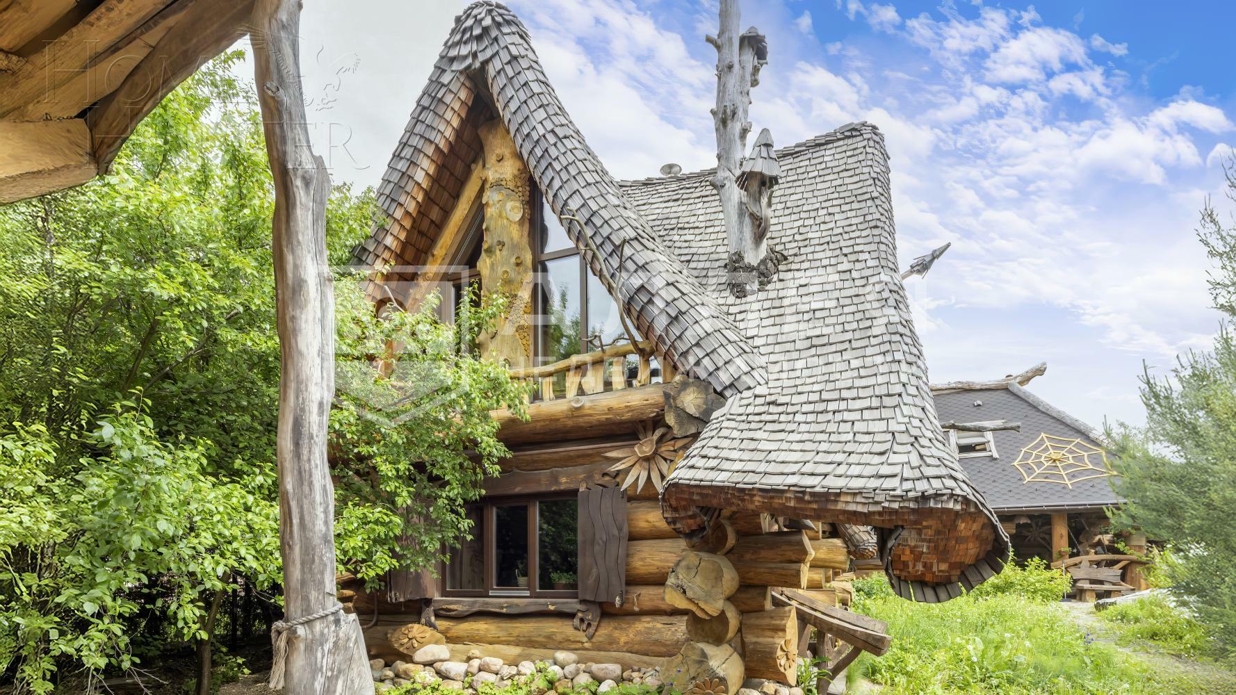 2-этажный коттедж 300 м² с отделкой