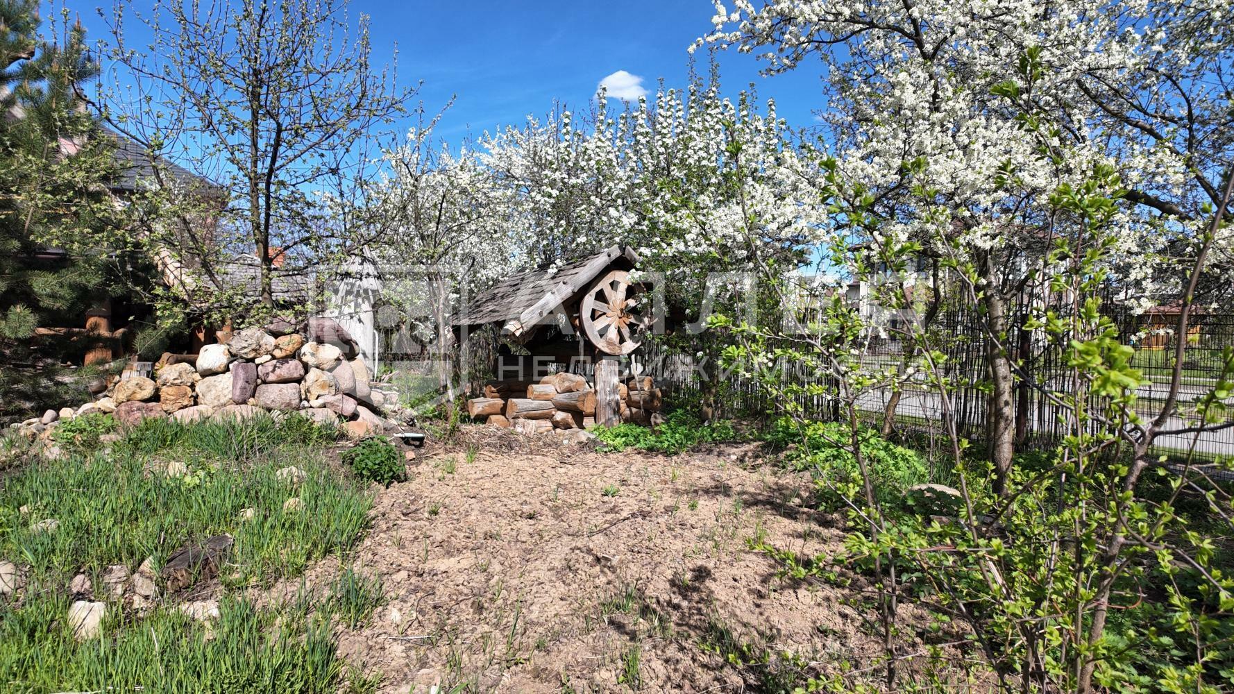 2-этажный коттедж 300 м² с отделкой