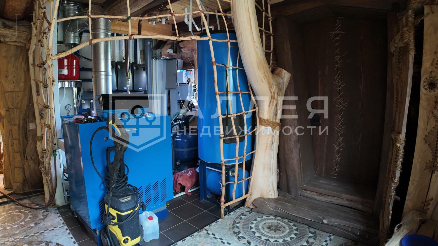 2-этажный коттедж 300 м² с отделкой