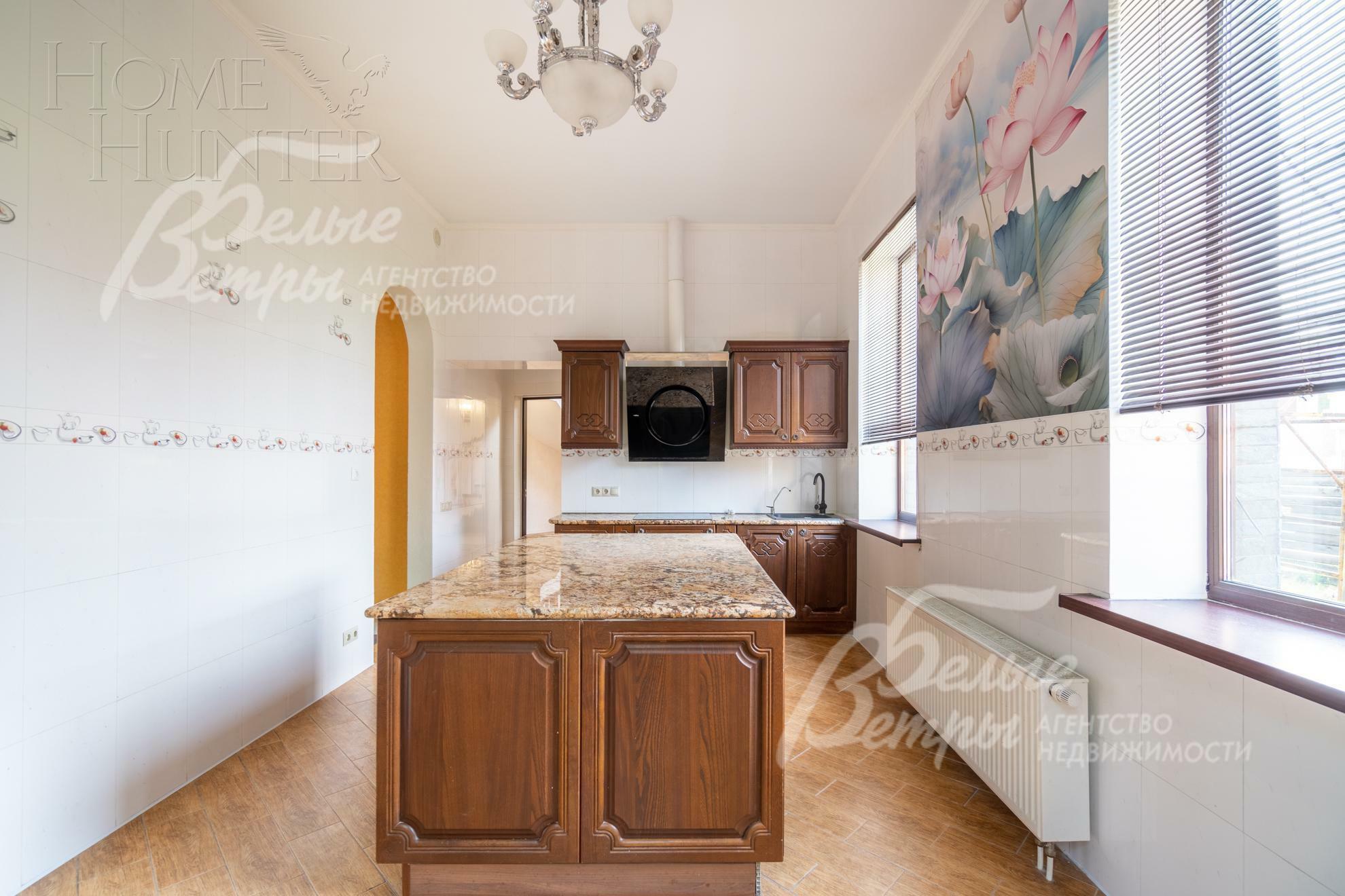 2-этажный коттедж 758.3 м² с отделкой