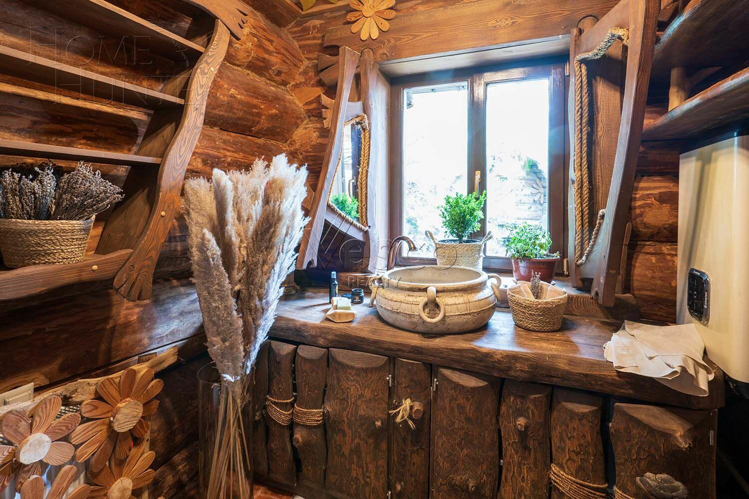 2-этажный коттедж 300 м² с отделкой