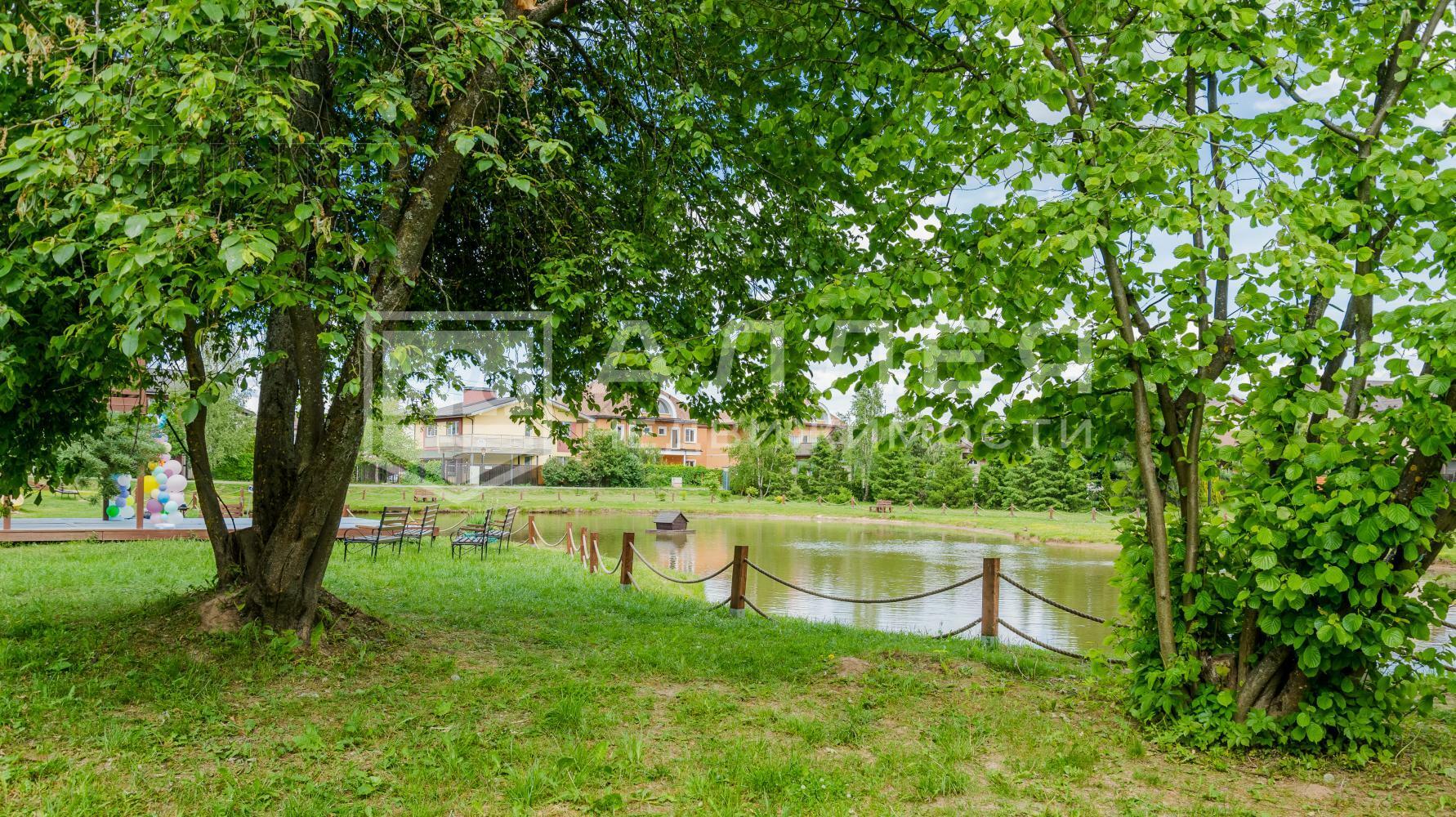 2-этажный коттедж 310 м² с отделкой