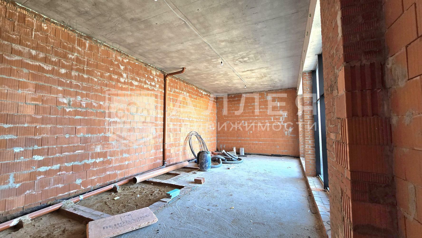 2-этажный коттедж 830 м² без отделки