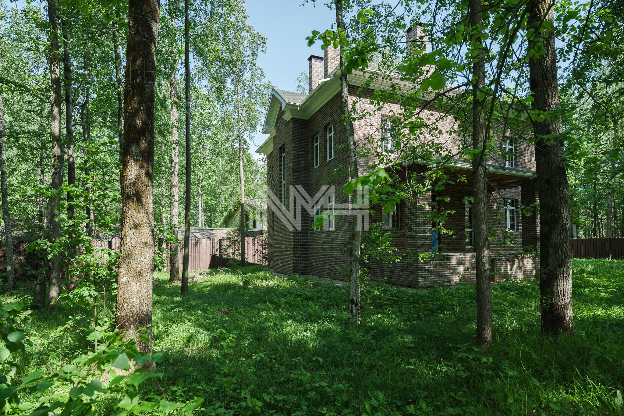 2-этажный коттедж 249 м² без отделки