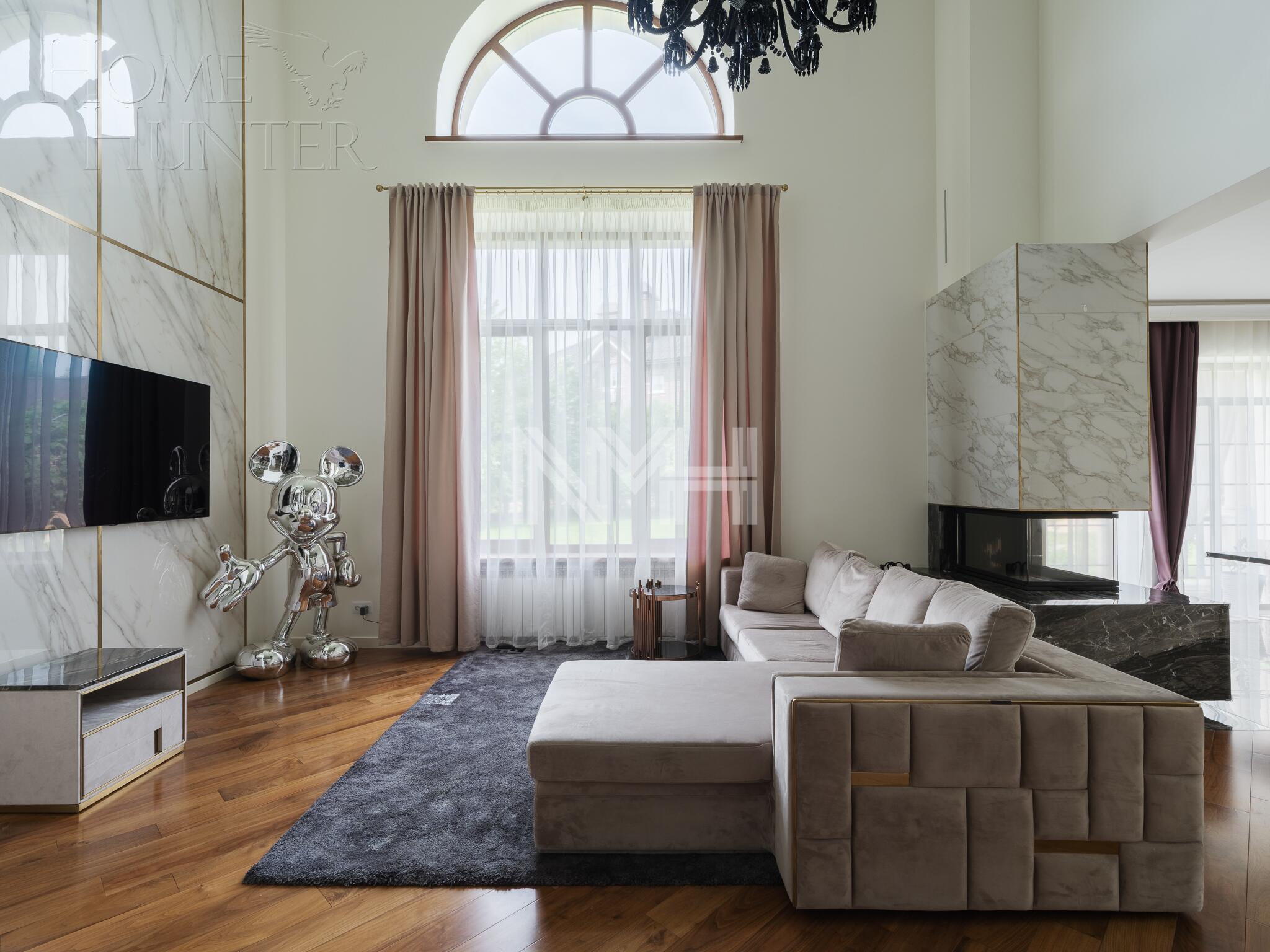 2-этажный коттедж 670.5 м² с отделкой