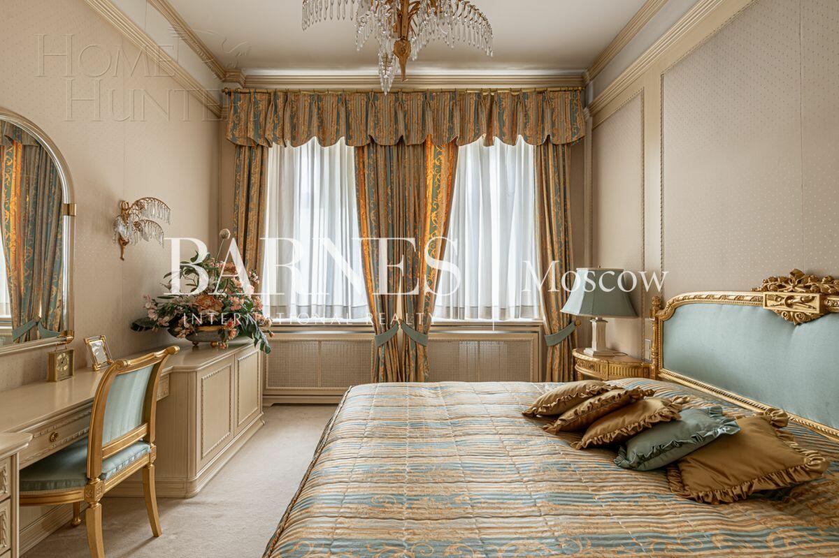 4-КОМН. КВАРТИРА С ОТДЕЛКОЙ 167.5 М² НА 5 ЭТАЖЕ