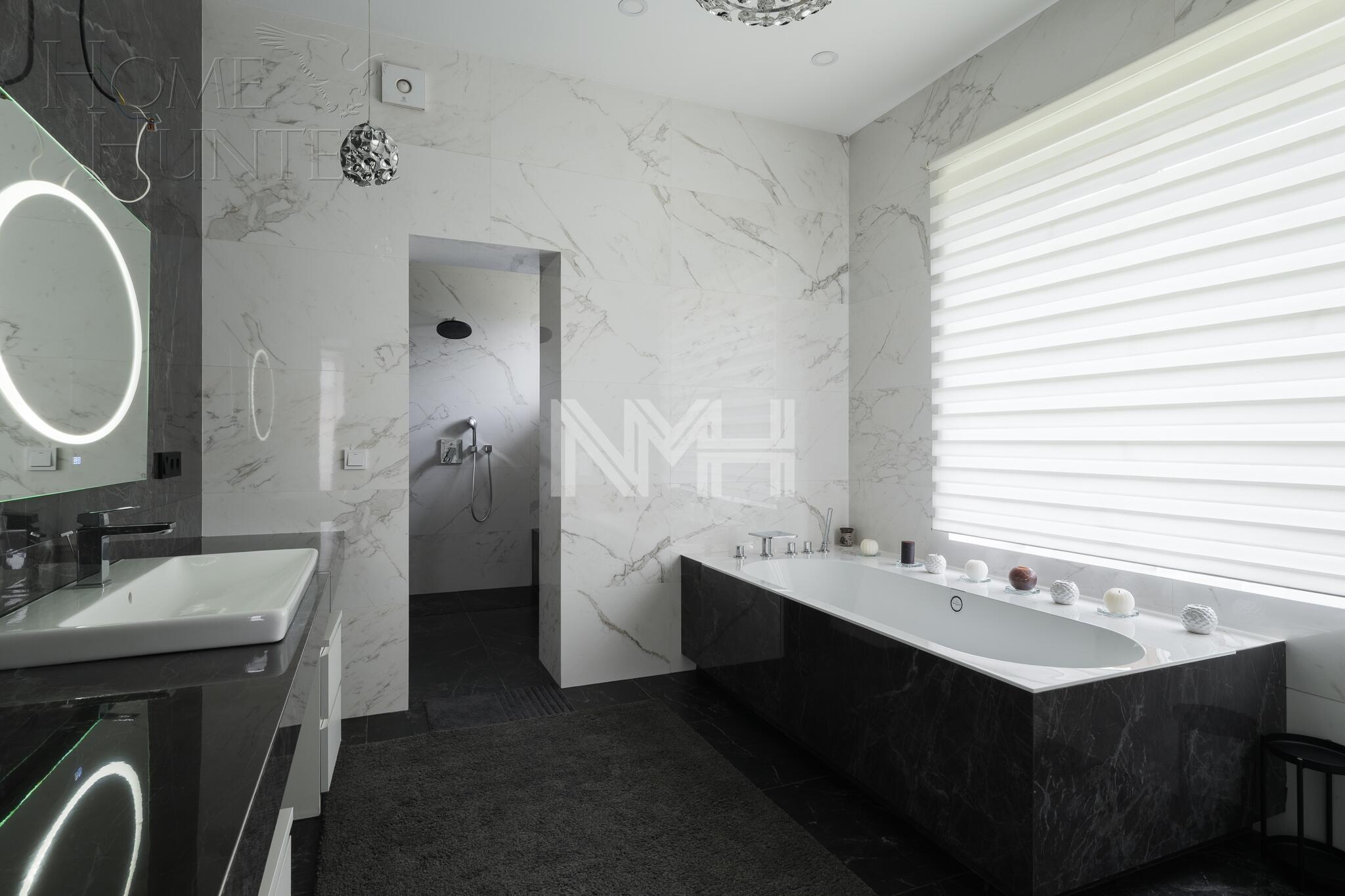 2-этажный коттедж 670.5 м² с отделкой