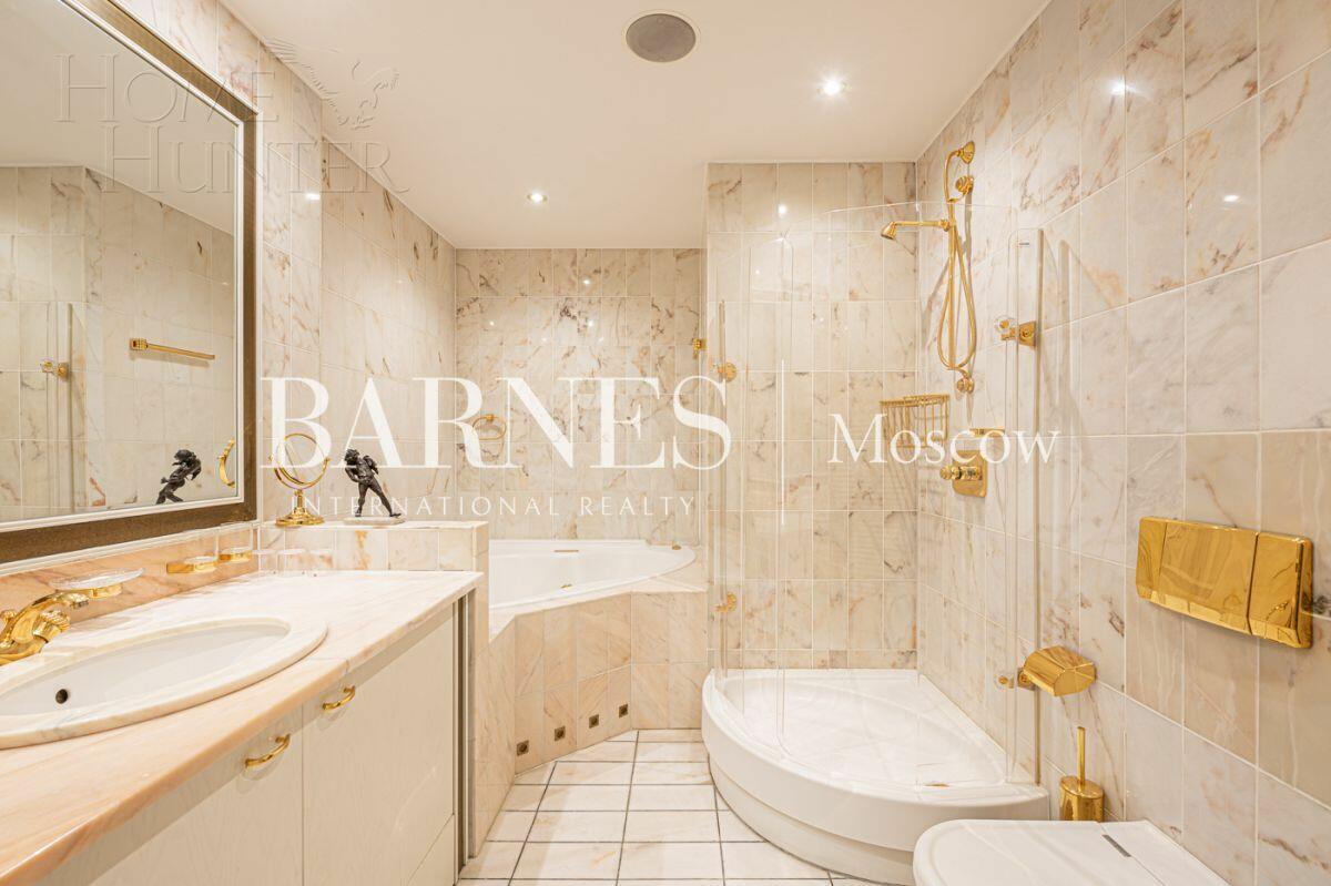 4-КОМН. КВАРТИРА С ОТДЕЛКОЙ 167.5 М² НА 5 ЭТАЖЕ