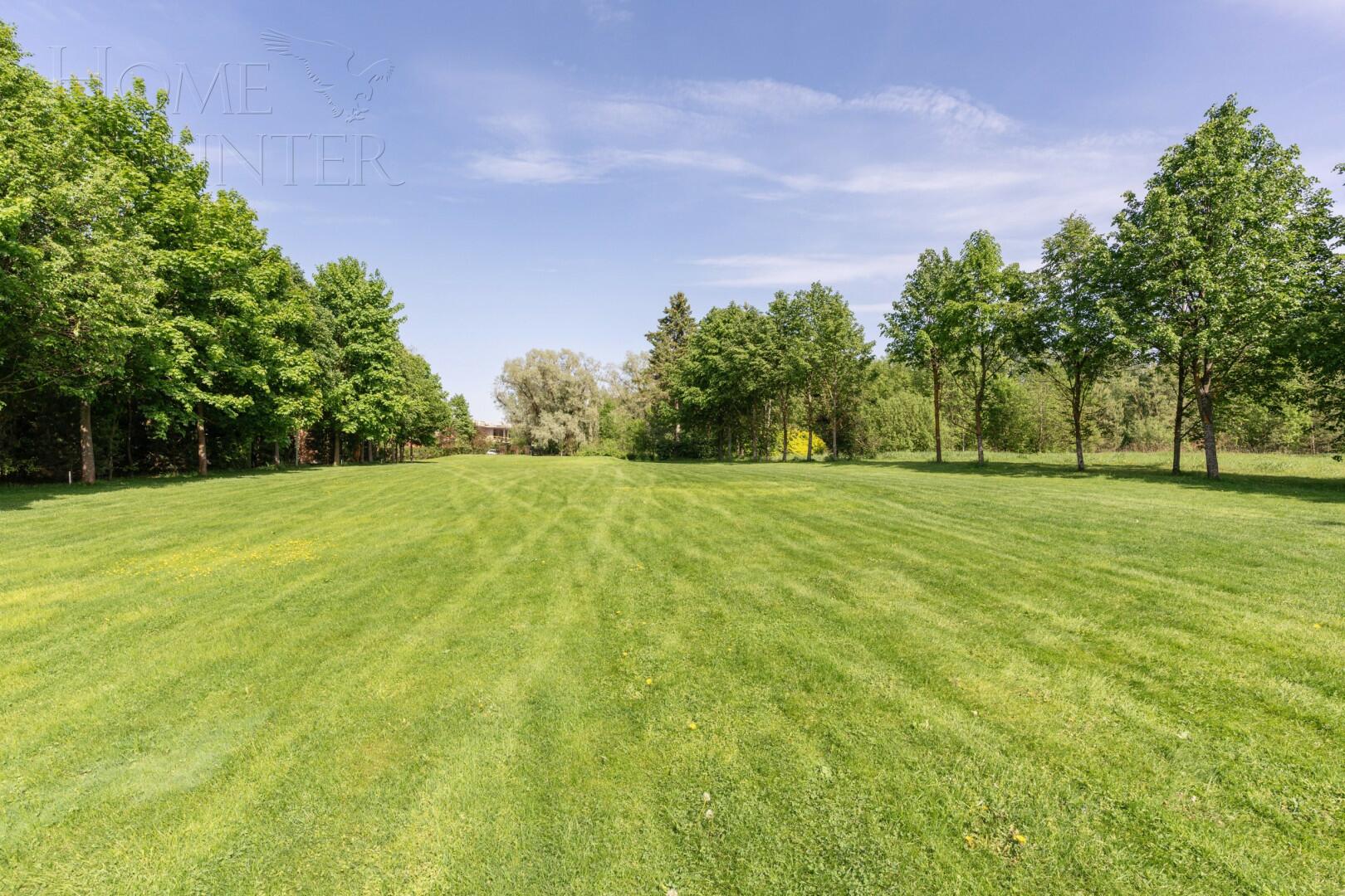 3-этажный коттедж 355 м² с отделкой