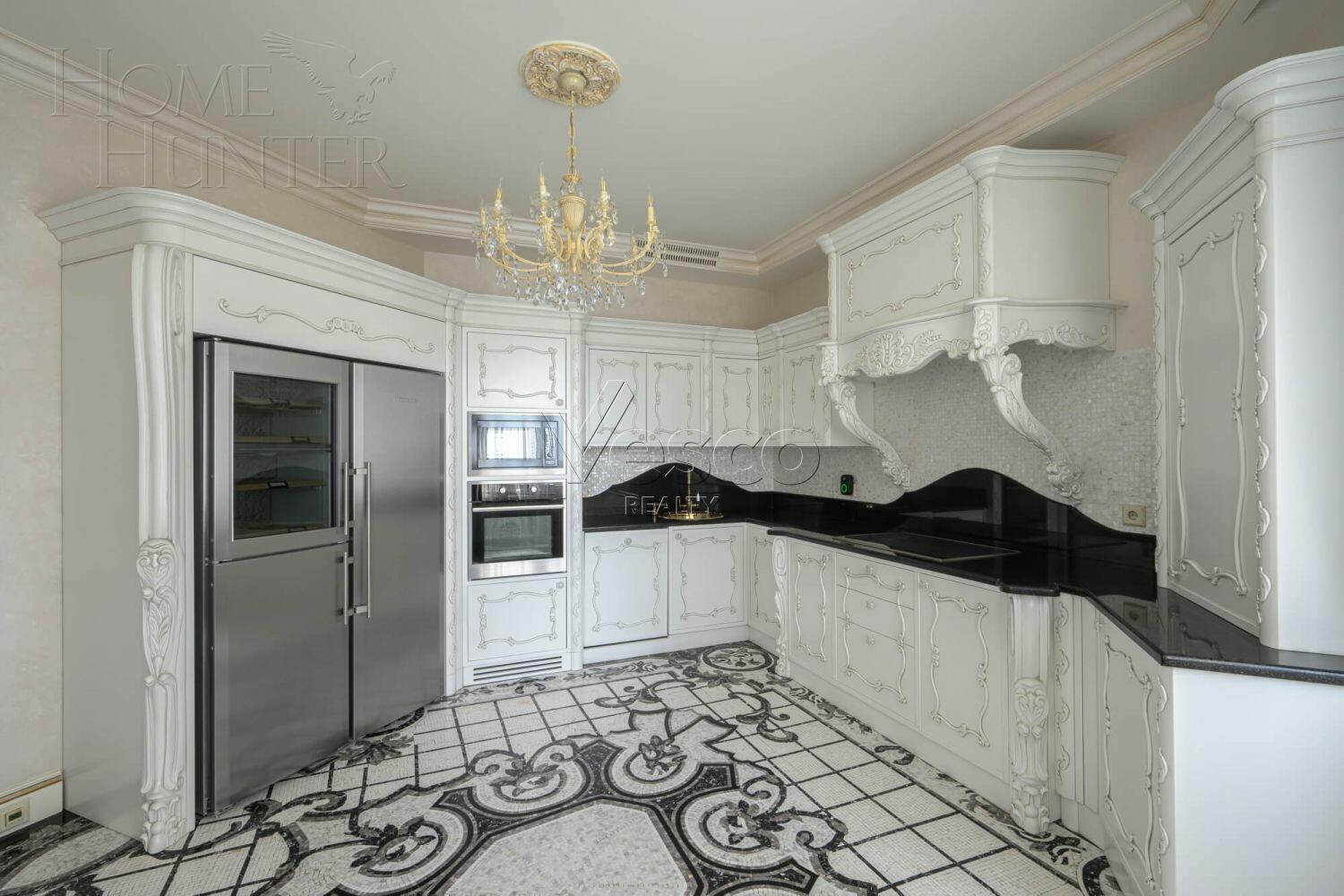 6-КОМН. КВАРТИРА С ОТДЕЛКОЙ 273.1 М² НА 17 ЭТАЖЕ