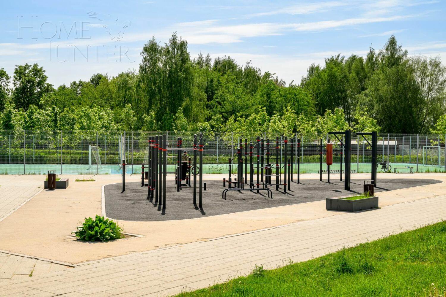 6-КОМН. КВАРТИРА С ОТДЕЛКОЙ 273.1 М² НА 17 ЭТАЖЕ