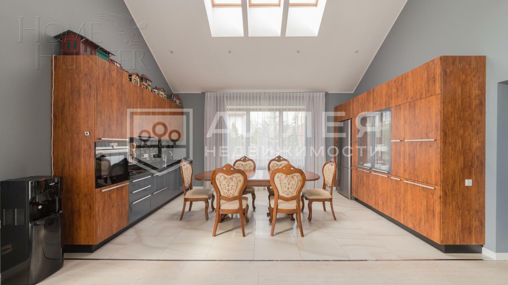 2-этажный коттедж 310 м² с отделкой