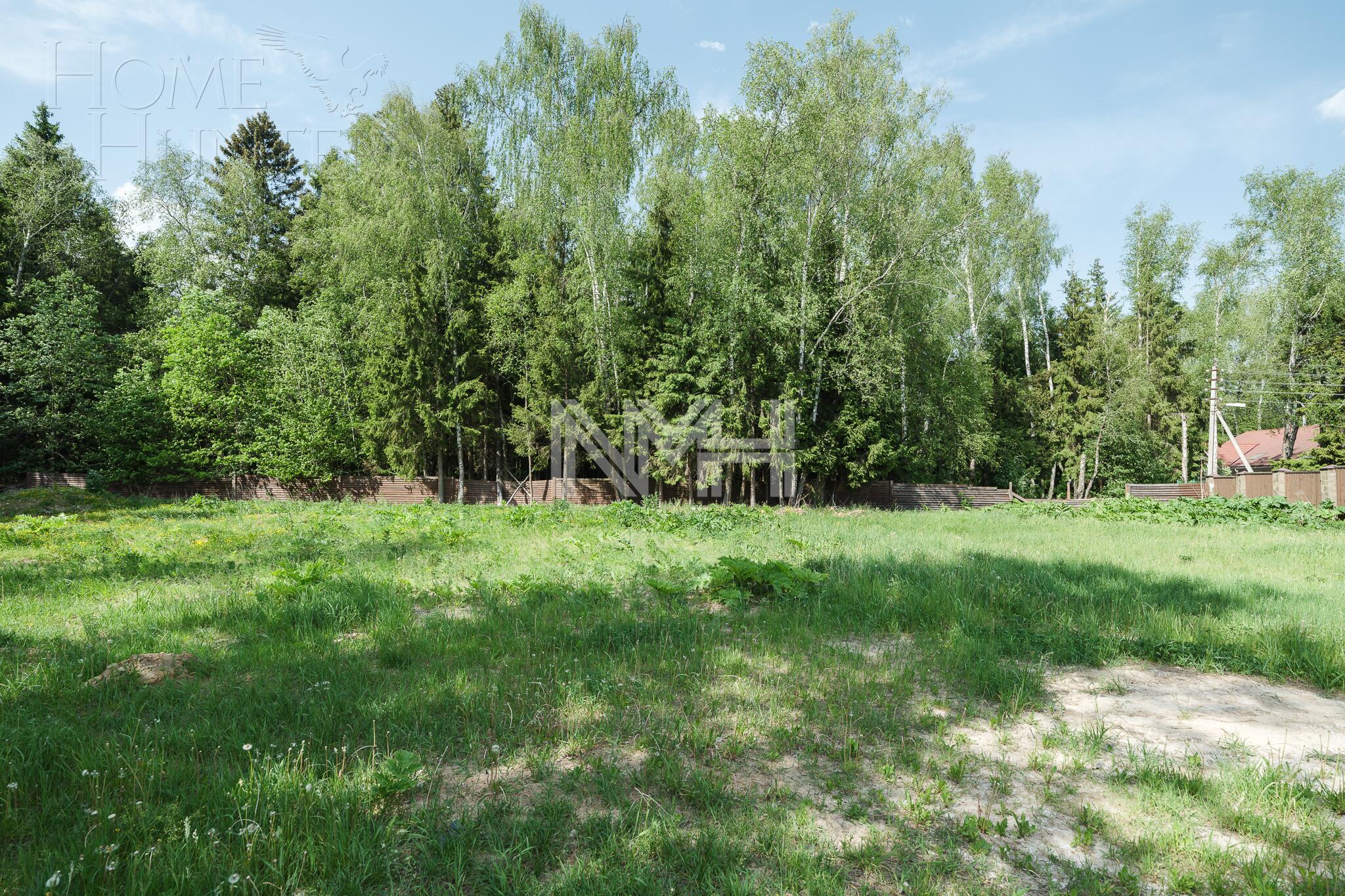 Участок 51.6 сот. в охраняемом поселке