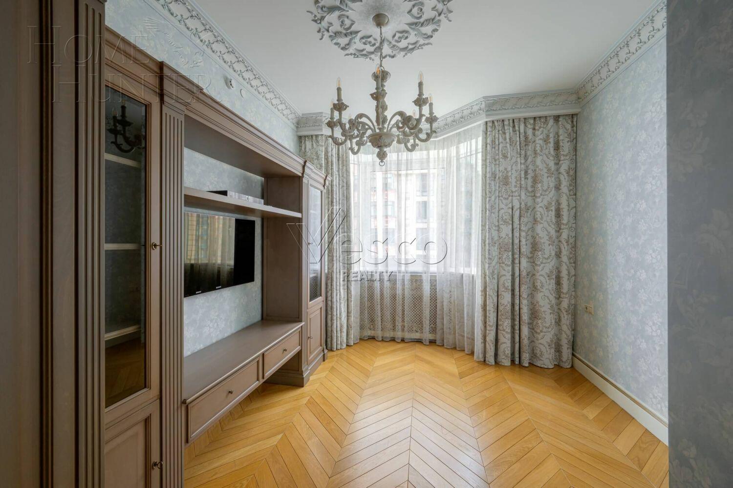 6-КОМН. КВАРТИРА С ОТДЕЛКОЙ 273.1 М² НА 17 ЭТАЖЕ