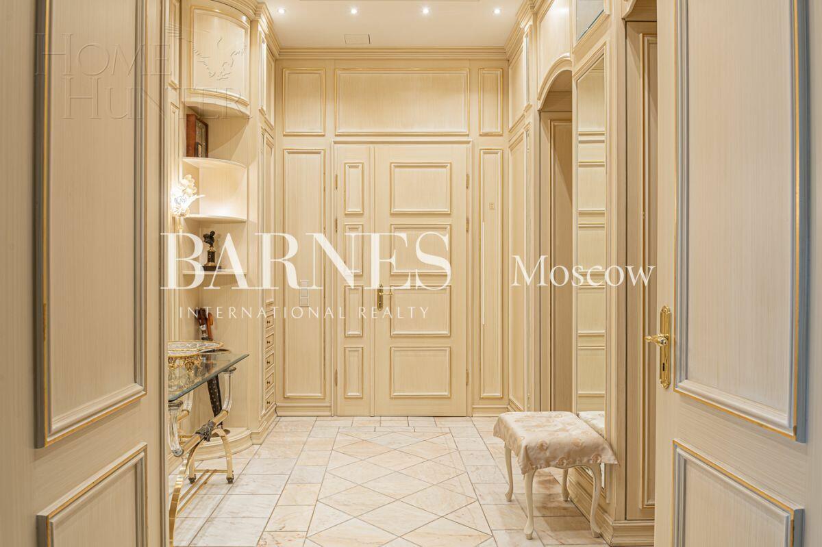 4-КОМН. КВАРТИРА С ОТДЕЛКОЙ 167.5 М² НА 5 ЭТАЖЕ