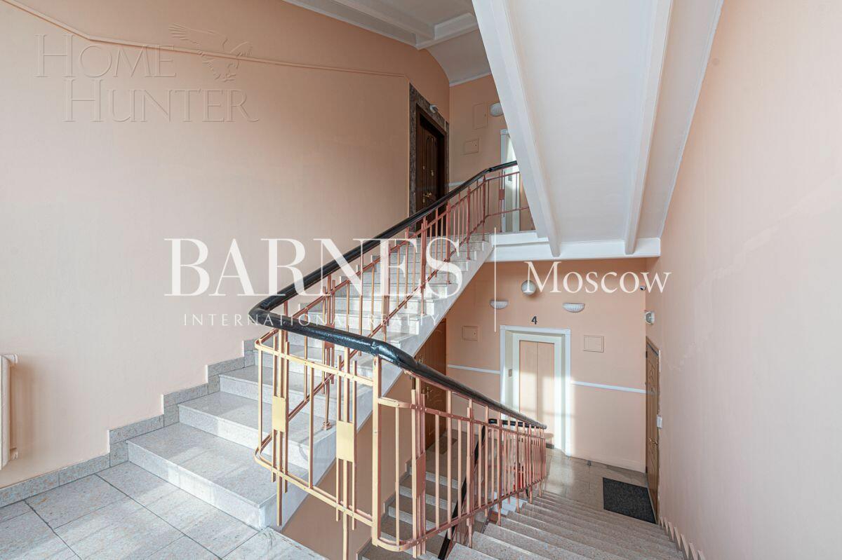 4-КОМН. КВАРТИРА С ОТДЕЛКОЙ 167.5 М² НА 5 ЭТАЖЕ