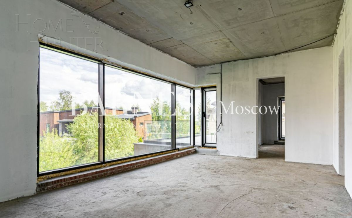 2-этажный коттедж 853.2 м² без отделки