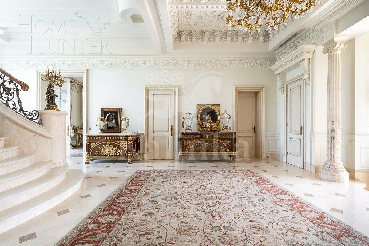 3-этажный коттедж 1 645 м² с отделкой