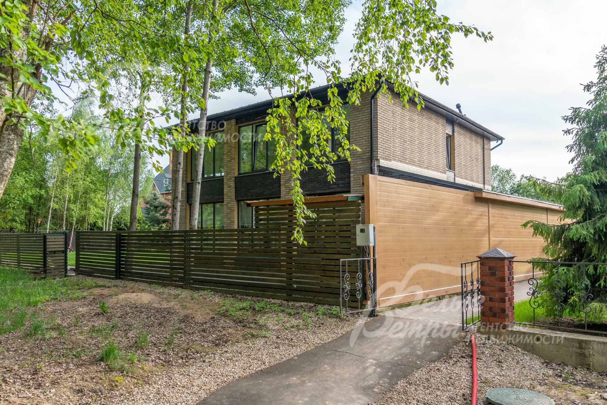 2-этажный коттедж 188 м² с отделкой