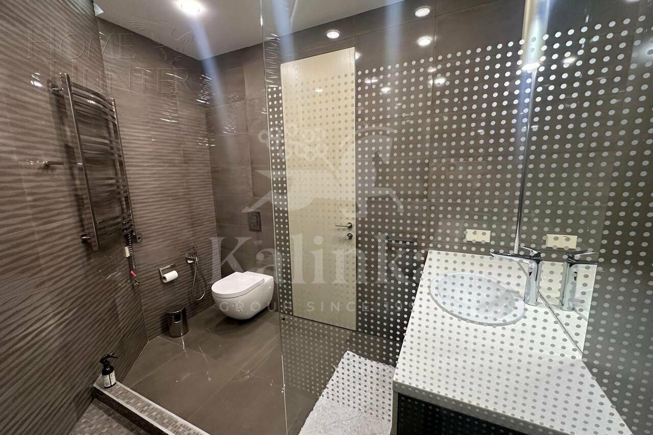 2-КОМН. АПАРТАМЕНТЫ С ОТДЕЛКОЙ 80.8 М² НА 3 ЭТАЖЕ