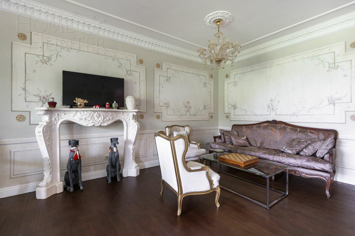 3-этажный таунхаус 250 м² с отделкой