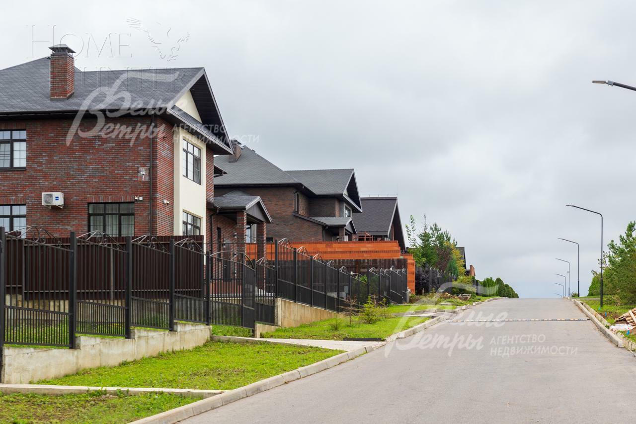 2-этажный коттедж 252 м² без отделки