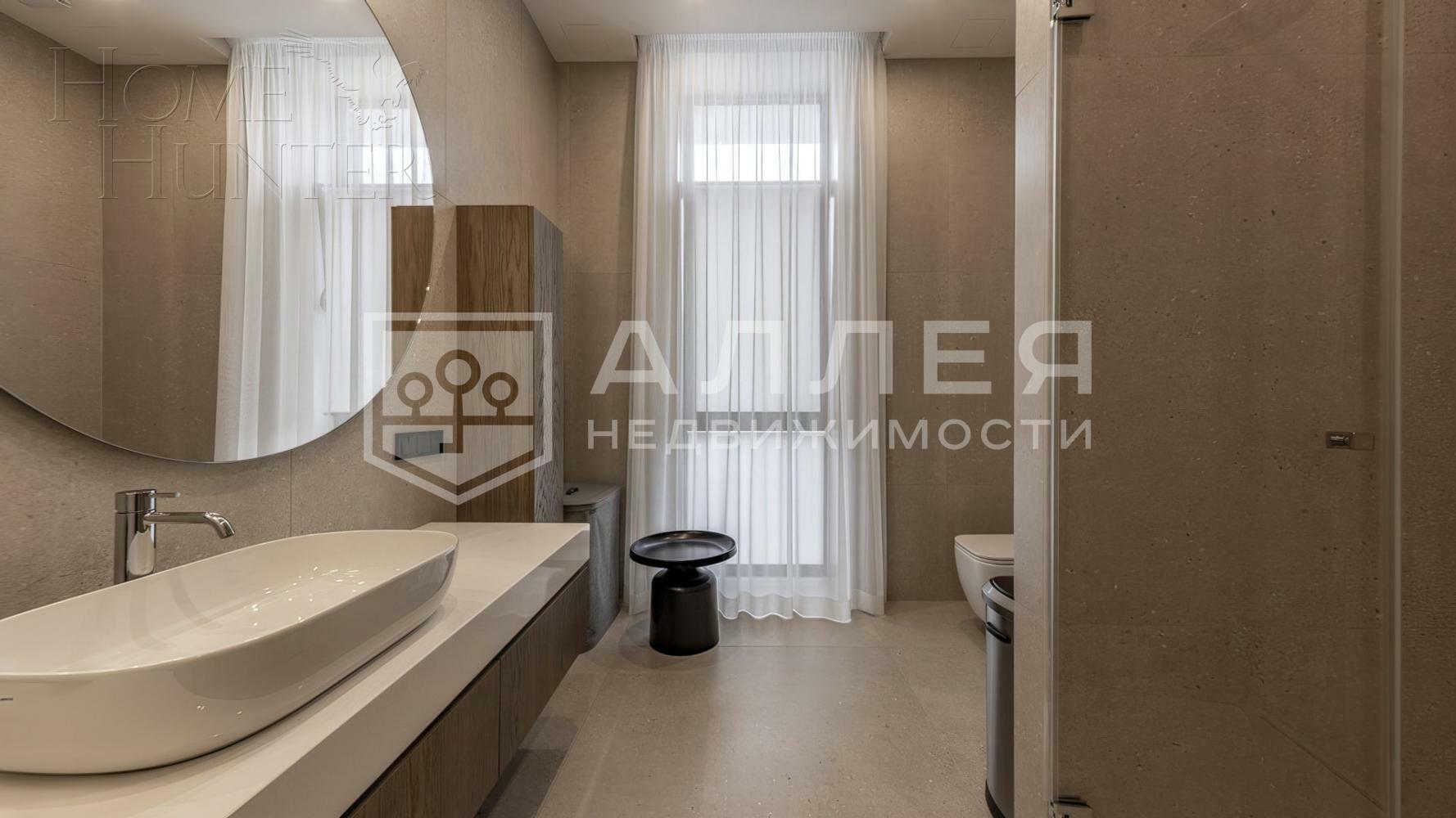 2-этажный коттедж 454 м² с отделкой