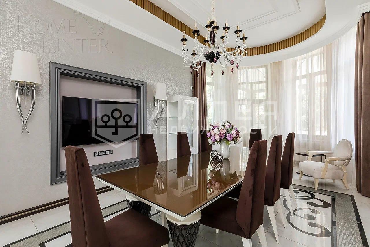 3-этажный коттедж 768 м² с отделкой