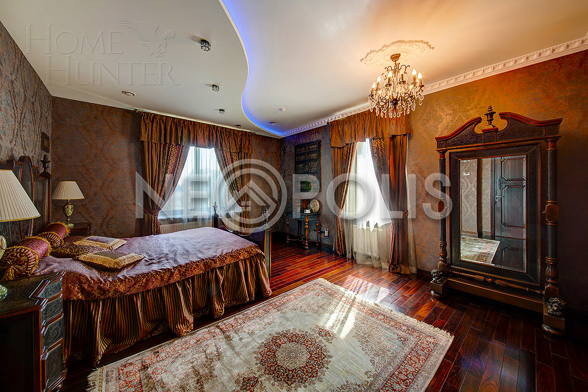 3-этажный коттедж 700 м² с отделкой