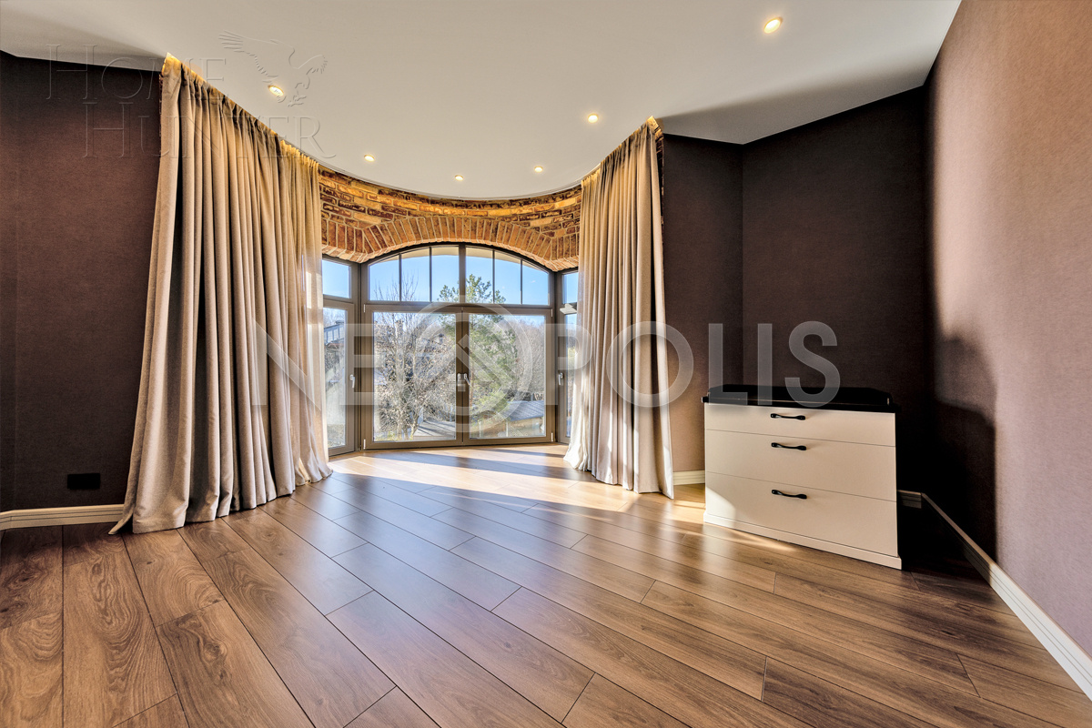 2-этажный коттедж 700 м² с отделкой