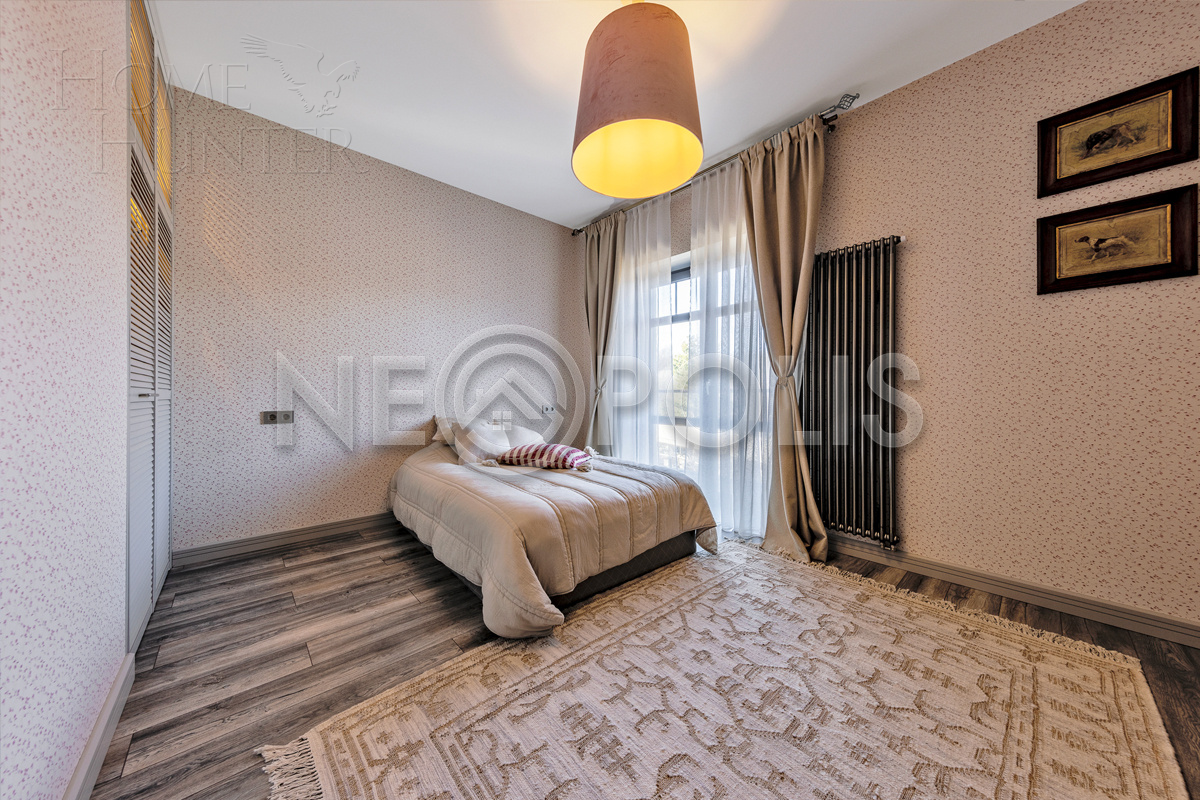 2-этажный коттедж 700 м² с отделкой