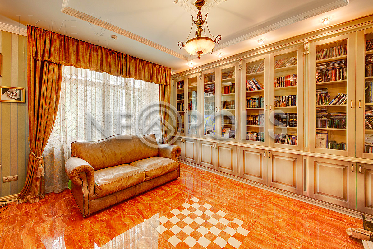 3-этажный коттедж 700 м² с отделкой