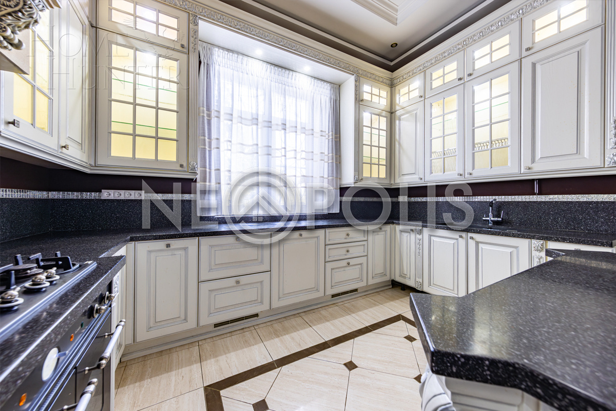 2-этажный коттедж 367 м² с отделкой