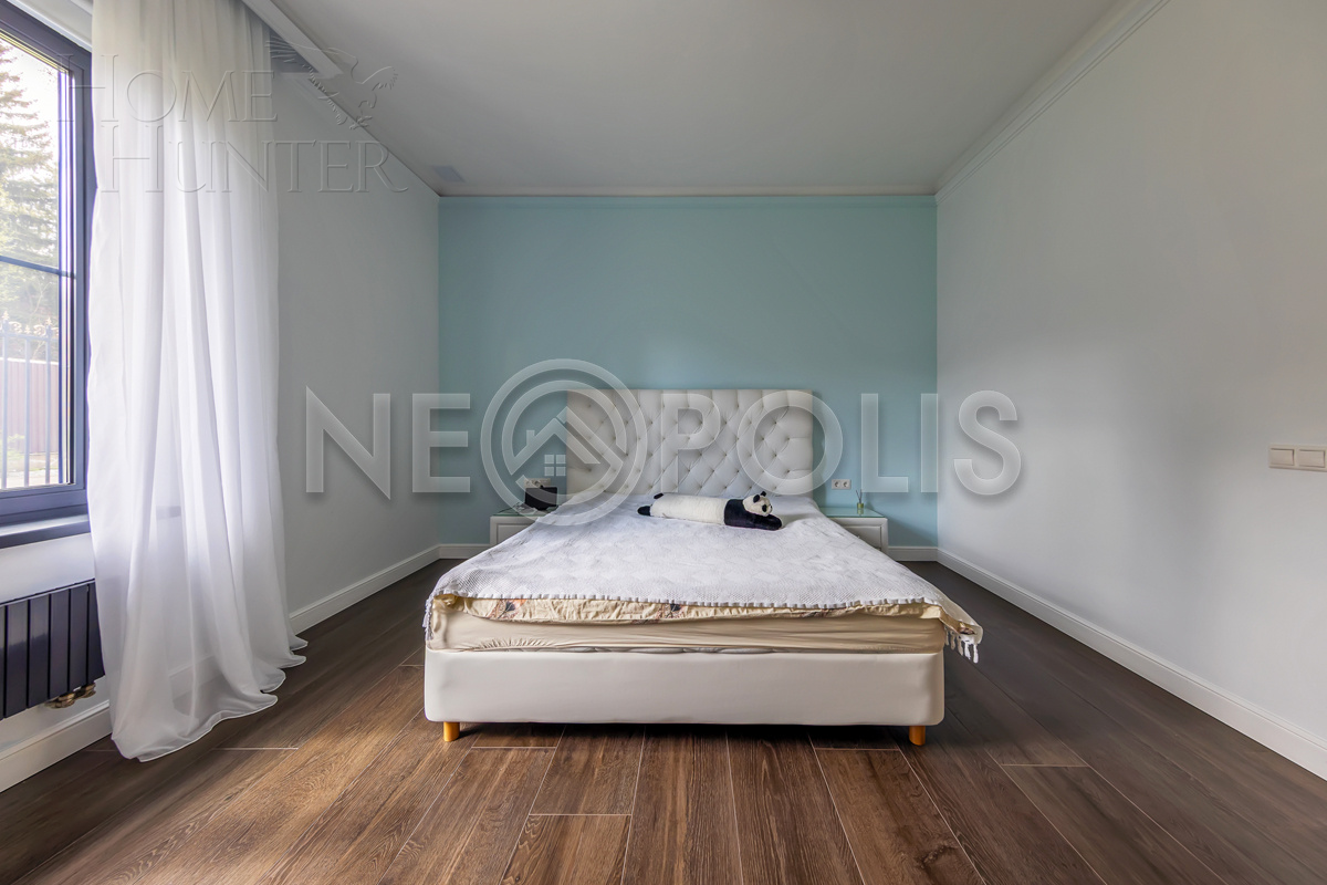 1-этажный коттедж 300 м² с отделкой