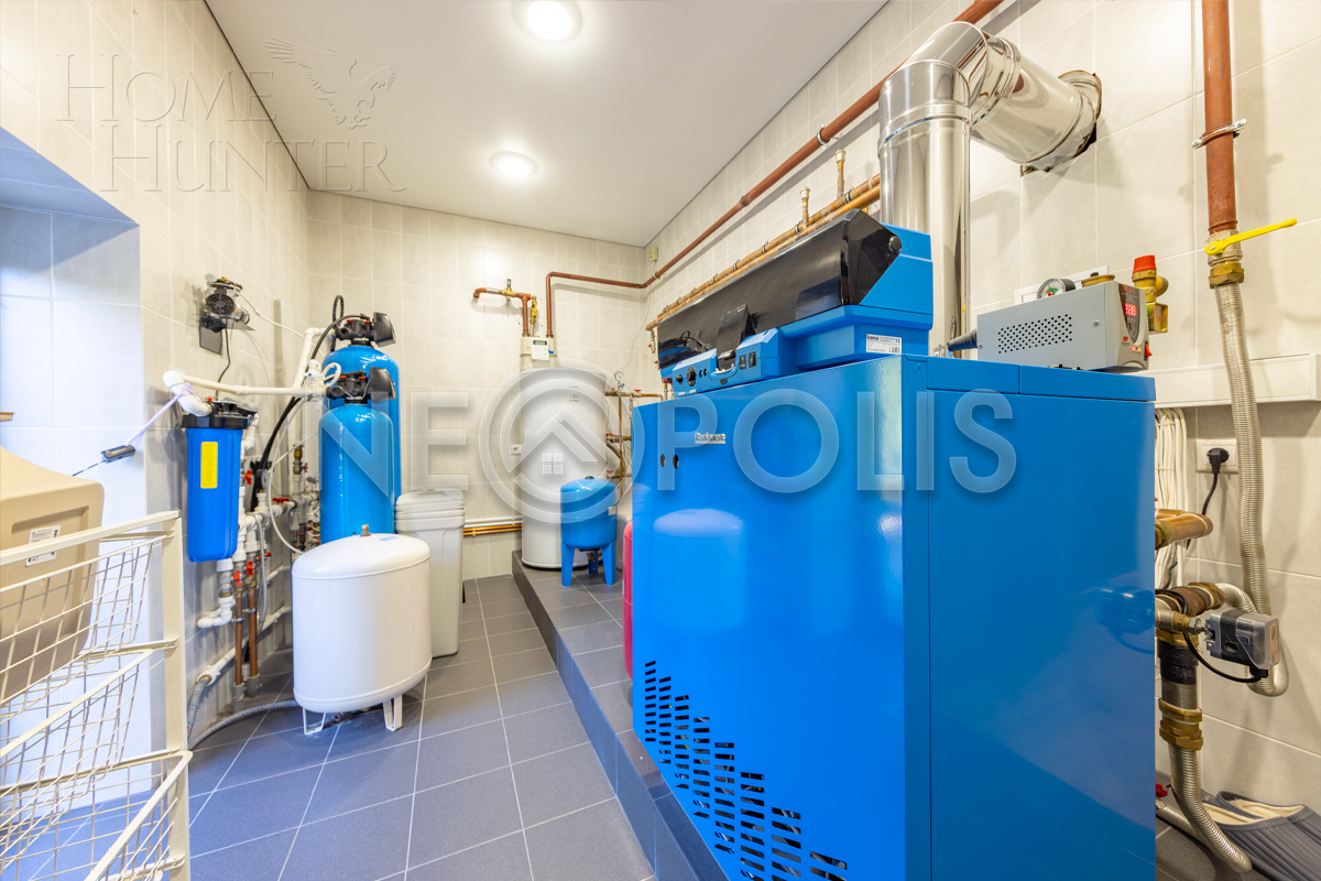 2-этажный коттедж 700 м² с отделкой