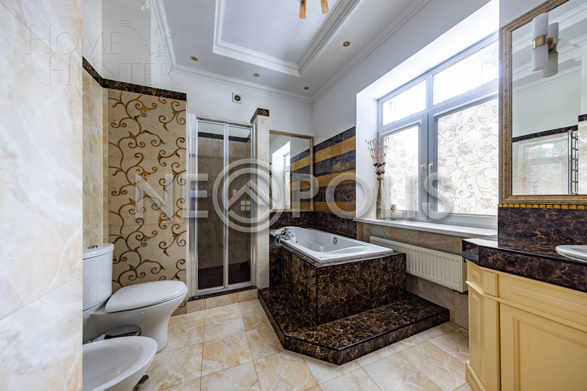 2-этажный коттедж 367 м² с отделкой